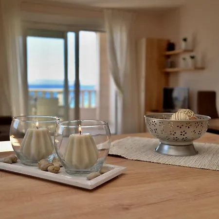 Apartment Waterfront Apartments - Tucepi *