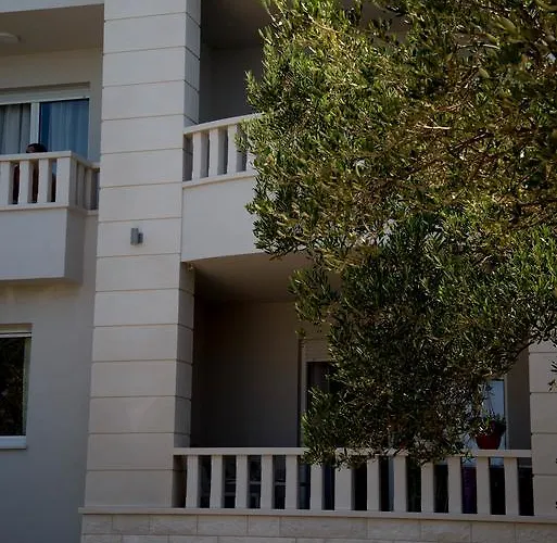 Waterfront Apartments - Tucepi Tučepi