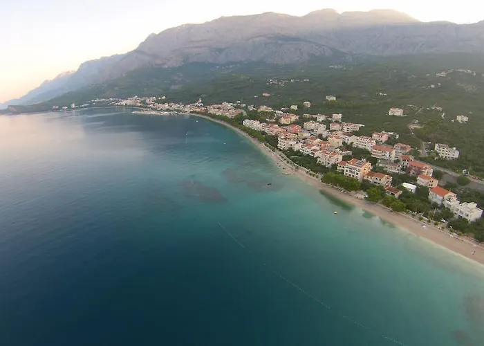 Waterfront Apartments - Tucepi Tučepi