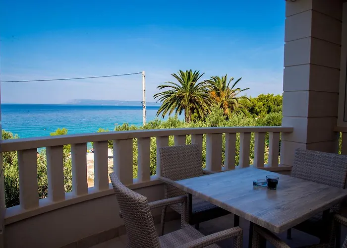 Apartment Waterfront Apartments - Tucepi