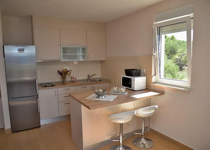 Waterfront Apartments - Tucepi